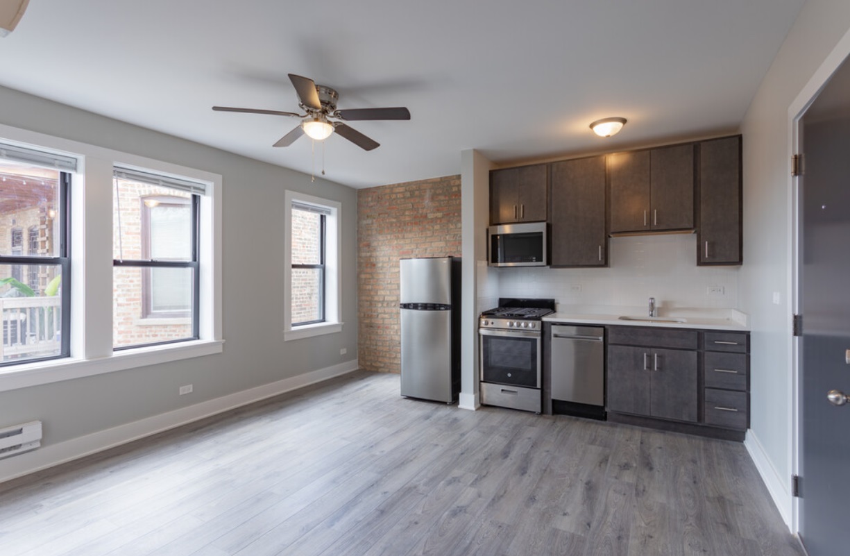 4069 North Kenmore Avenue - G2